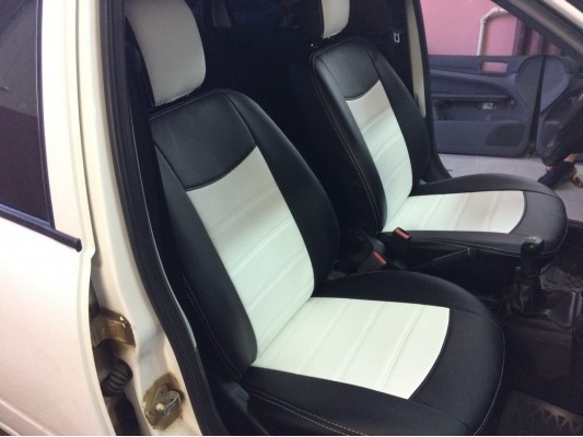 Авточехлы на Lada Granta