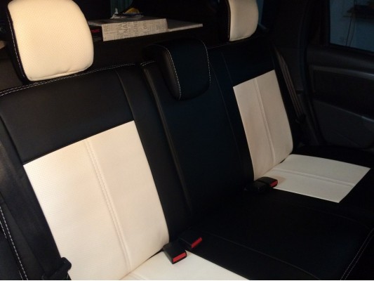 Авточехлы на Renault Duster