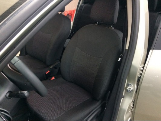 Авточехлы на Renault Sandero Stepway 2