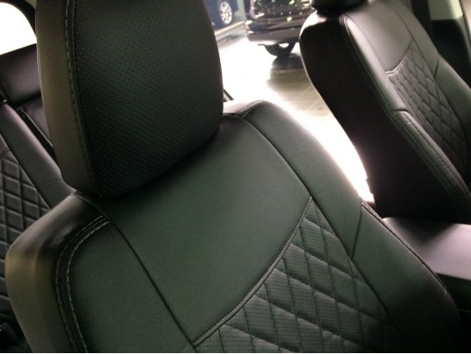 Авточехлы на Toyota RAV 4 CA40