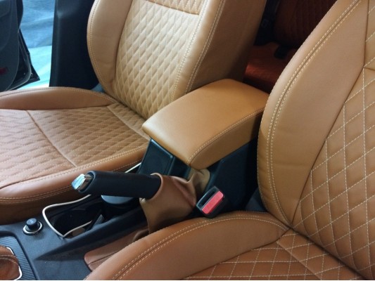 У вас другая модель авто? Каркасные авточехлы пошить сможем!